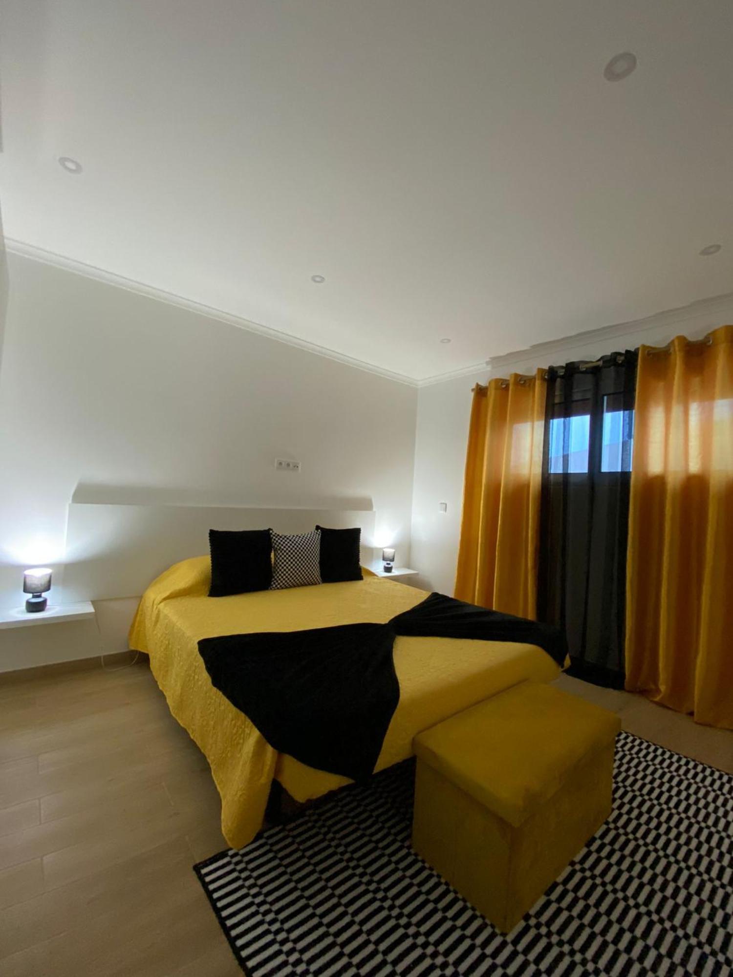 O Infinito Apartment Calhetas Екстериор снимка